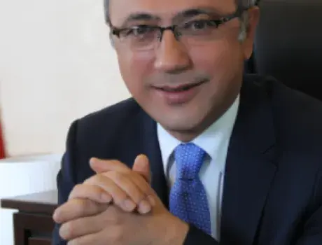 Ulaştırma Denizcilik ve Haberleşme Bakanı Sayın Lütfi Elvan'ın Kurban Bayramı Mesajı