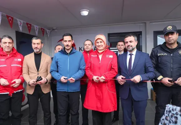 Türksat’tan Deprem Bölgesine Kütüphane