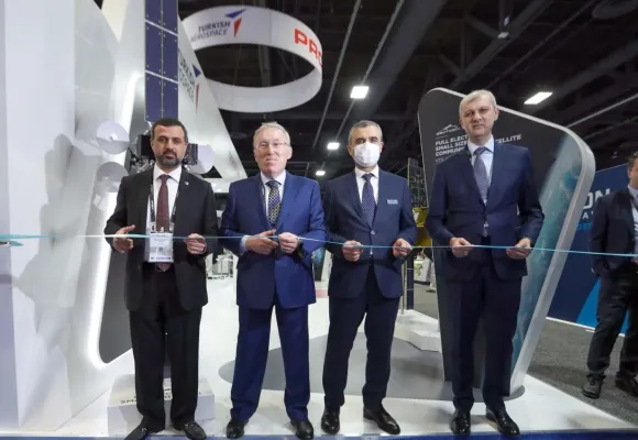 Türksat Dünyanın En Büyük Uydu Fuarında Ürünlerini Görücüye Çıkardı