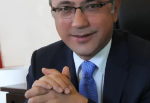 Ulaştırma Denizcilik ve Haberleşme Bakanı Sayın Lütfi Elvan'ın Kurban Bayramı Mesajı