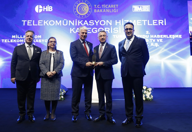 Türksat receives ‘Turkey’s Service Exporters’ award