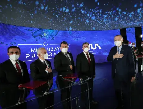 Cumhurbaşkanı Erdoğan: “Türksat 6A'yı 2022'de uzaydaki yörüngesine yerleştireceğiz”