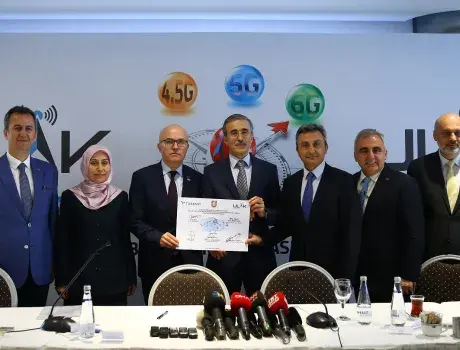 ULAK Haberleşme ile Türksat arasında stratejik işbirliği anlaşması imzalandı