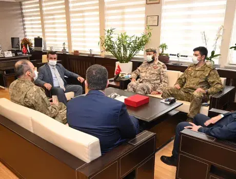 Katar Silahlı Kuvvetleri'nden Türksat'a Ziyaret