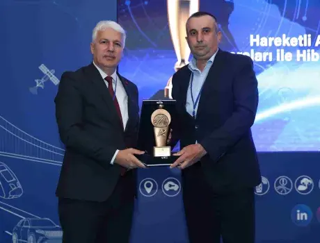 Türksat Bilişim'e AUS Ödülü