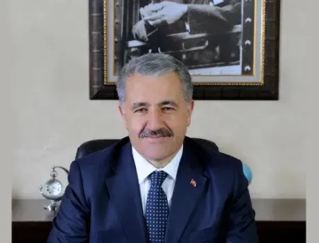 UDH Bakanı Sayın Ahmet Arslan'ın 23 Nisan Mesajı