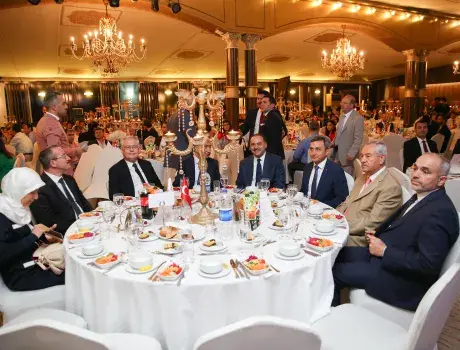 Türksat, iş ortakları ile iftar programında bir araya geldi