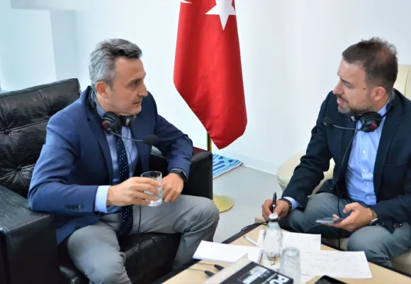 Türksat Genel Müdürü Cenk Şen, TRT Radyo 1'de Dijital Hayat Programının Konuğu Oldu