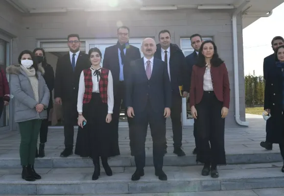 Bakan Karaismailoğlu: “Uzay vatanda varlığımızı her zaman hissettireceğiz”