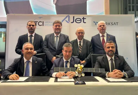 Türksat ve AJet Arasında Tarihî İmza