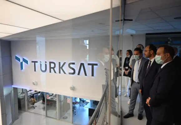 Azerbaycan Heyetinden Türksat’a Ziyaret