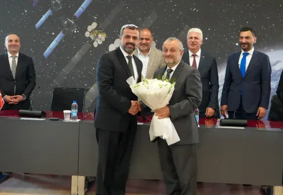 Türksat’ın Yeni Genel Müdürü Ahmet Hamdi Atalay Oldu