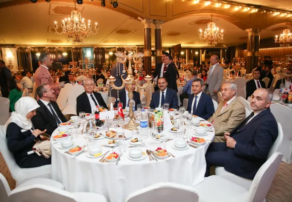 Türksat, iş ortakları ile iftar programında bir araya geldi