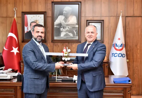 TCDD Genel Müdürü Hasan Pezük’e Hayırlı Olsun Ziyareti