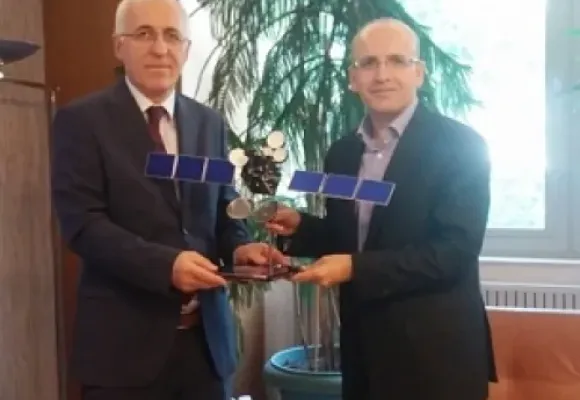 Prof. Dr. Gül, Bakan Şimşek’i Ziyaret Etti