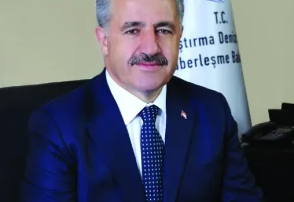 UDH Bakanı Sayın Ahmet Arslan'ın 30 Ağustos Zafer Bayramı Mesajı